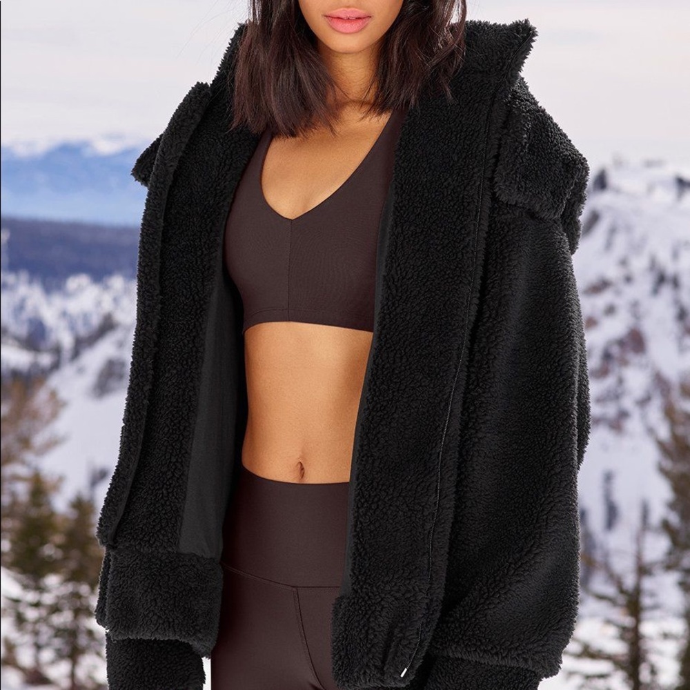 Alo yoga sherpa jacket
